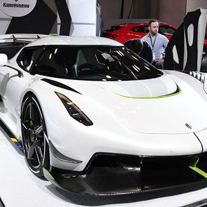 (autoshowny.com)