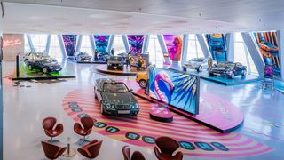 Noch bis 12. April 2026 läuft die Sonderausstellung „Youngtimer“ im Mercedes-Benz Museum. (Bild: Mercedes-Benz AG)