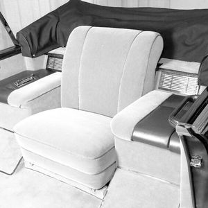 1960 bekam der Papst Johannes XXIII. mit dem Mercedes 300 d Landaulet ein repräsentatives Einzelstück, das mit Klimatechnik gerüstet war.(Bild:  Mercedes-Benz)