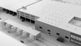 Im Sommer 2014 wurden große Teile des Böblinger Zentrallagers von Reisser durch einen Brand zerstört. Jetzt sollen die Lagertechnik und sämtliche Logistikabläufe nach den aktuellsten Anforderungen der Kunden mit modernster Lager- und IT-Technik umgesetzt werden. (Reisser)