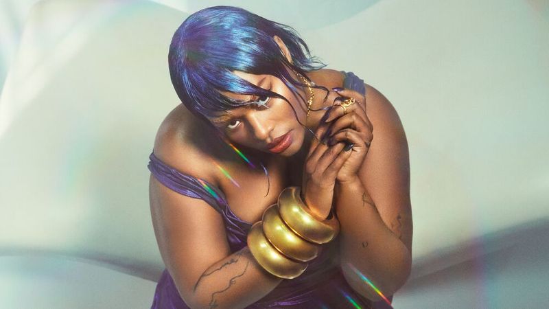 Precious Lee gibt im Oktober „Die Erzählerin“. (Bild: Pirelli/Emma Summerton)