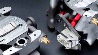 Werkzeuge beim 3D-Druck-Auftragsfertiger online bestellen. Warum nicht? Vieles spricht dafür. In Teil 1 von „3D-Druck-Service für On-demand-Fertigung“ stellen wir sieben Dienstleister vor.  (Bild: Fotodesign/Protiq)