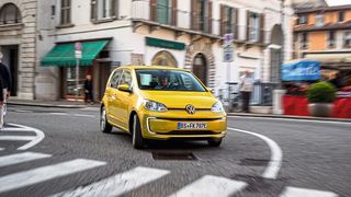 Volkswagen hat seinem kleinsten Elektroauto E-Up eine Runderneuerung gegönnt. (Volkswagen)