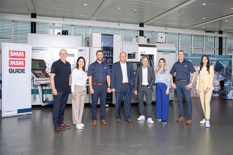 (v.l.) Jürg Solenthaler, Tatiane Gonçalves-Dornheim, Adrian Tobler, Frank Fehlmann, Matthias Böhm, Abetare Yaves, Fabio Casteletti und Aleksandra Djordjevic freuen sich über den Erfolg der Veranstaltung. (Bild: Thomas Entzeroth)