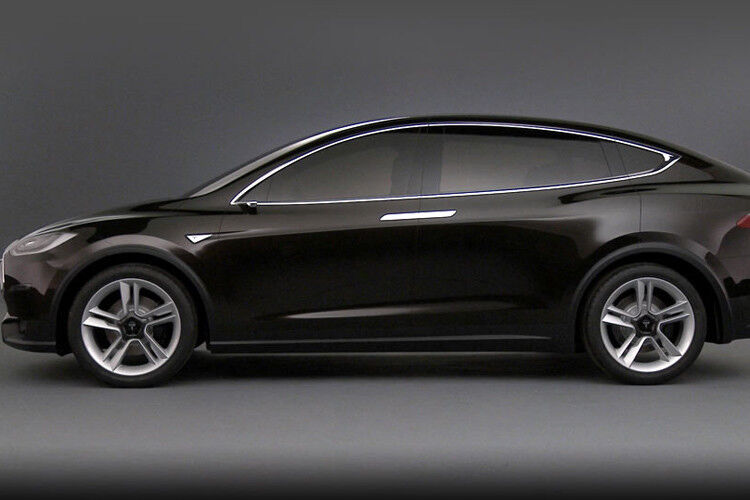 Tesla positioniert das Model X als „Premium-Crossover“. (Foto: Tesla)