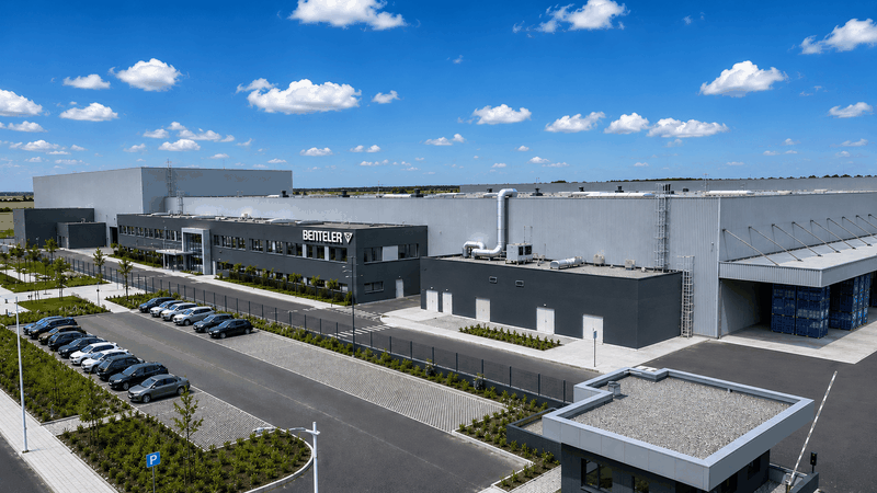 Das neue Werk in Kenitra ist der erste Benteler-Standort in Marokko.(Bild:  Benteler)
