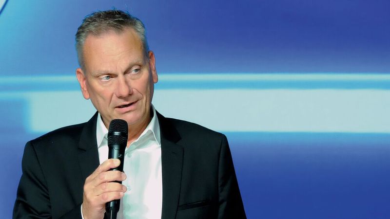 Für ZDK-Präsident Arne Joswig ist die Haltung von Bundeswirtschaftsminister Robert Habeck nicht hinnehmbar. Er müsse, um die heimische Autoindustrie zu stärken, jetzt handeln.(Bild:  Zietz  - VCG)