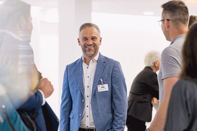 Impressionen der Fachtagung „Mehr Effizienz im Presswerk“ 2025 in Würzburg. (Bild: Stefan Bausewein)