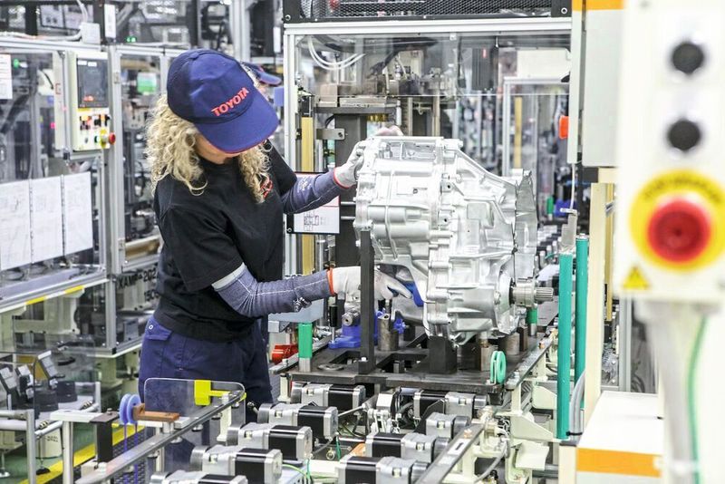 Dafür wurden nach eigenen Angaben etwa 600 neue Arbeitsplätze geschaffen. (Toyota)