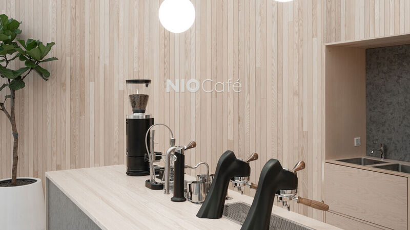 Der Verkauf von Kaffee ist übrigens ein durchaus ins Gewicht fallender Umsatzbringer für Nio. (Nio)