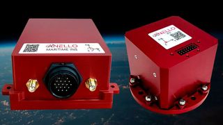 Anello Photonics aus Santa Clara, Kalifornien, hat ein neuartiges optisches Gyroskop entwickelt, das auf Siliziumchips basiert. (Bild: Anello Photonics; Koichi Wakata/NASA)