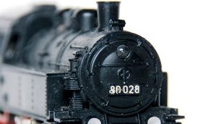 Im Kreise von Modelleisenbahn-Fans sind  die Hightech-Motoren von Maxon bekannt und geschätzt.  (©Eric Fahrner - stock.adobe.com)