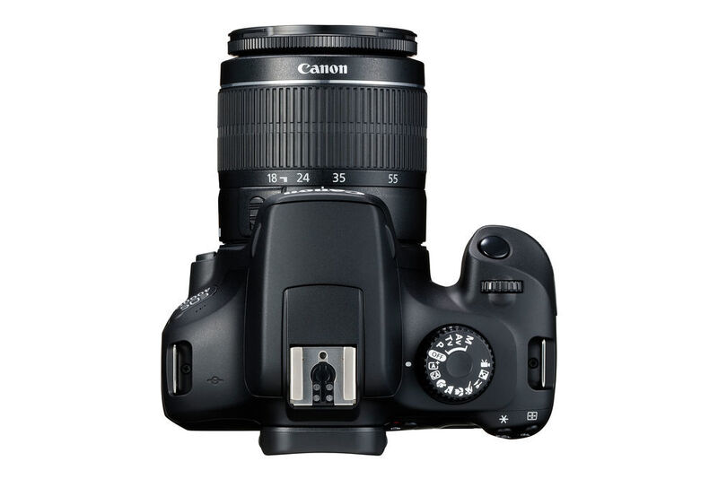 Die EOS 2000D mit EF-S 18-55 IS II wird 499 Euro kosten, die EOS 4000D (im Bild) mit EF-S 18-55 III bietet Canon für 399 Euro an. (Canon)
