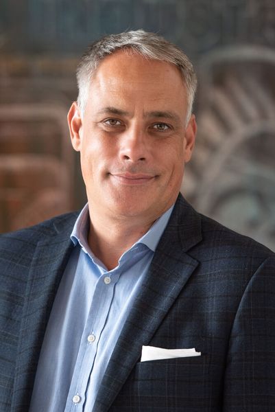 Götz Erhardt ist Autor des Textes und Geschäftsführer Energie, Chemie und Grundstoffindustrien bei Accenture in Deutschland, Österreich und der Schweiz. (Bild: Accenture)