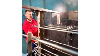 Auf Wunsch übernimmt der Spezialist für das Management von Mehrwegbehältern Sprintbox die Reinigung sowie die komplette operative Behälterlogistik. (Sprintbox)