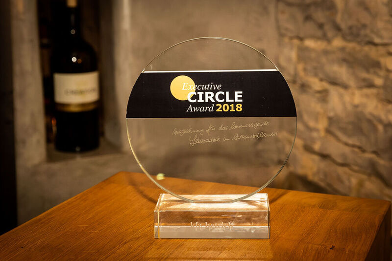 Mit dem Executive Circle Award ehrt die Redaktion »kfz-betrieb« das Lebenswerk eines großen Autohändlers in Deutschland. (Stefan Bausewein)