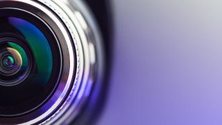 Moderne Überwachungstechnik erfordert leistungsfähige Netzwerke. (© borislav15 - stock.adobe.com)