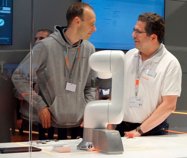 KUKA gehört zu den Pionieren der kollaborativen Robotik. (Schreier)