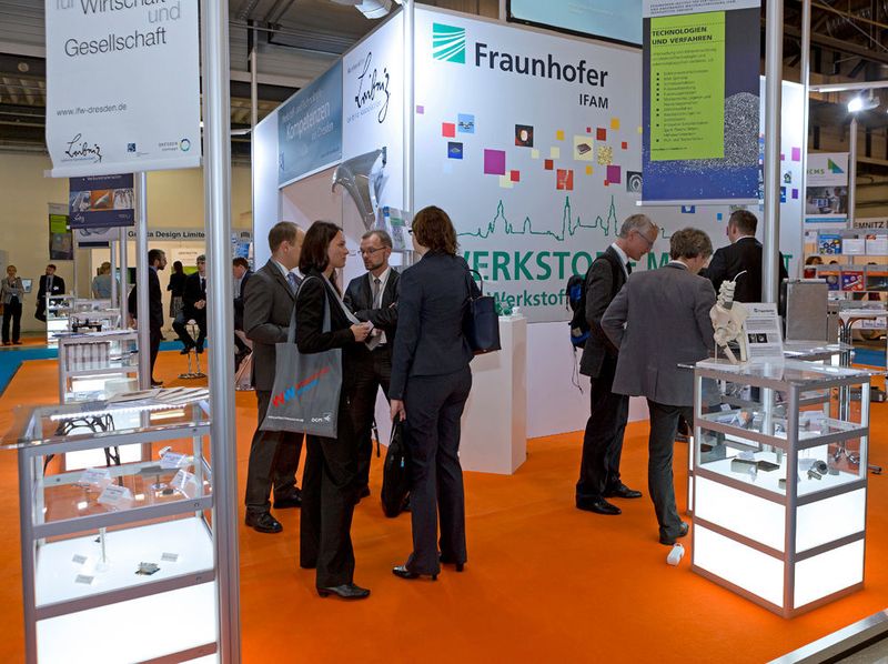 Eindrücke von der Werkstoffwoche Dresden 2015. (Bild: Werkstoffwoche Dresden)