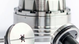 The Vario Flex poneumatic workpiece ejector is the latest addition to the family of end-stop systems. (Hainbuch)