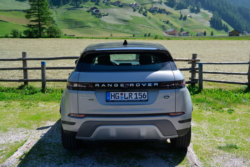 Eines steht bereits heute fest: Für die Land-Rover-Händler ist und bleibt diese Modell die wichtigste Baureihe im Programm. (Michel/»kfz-betrieb«)