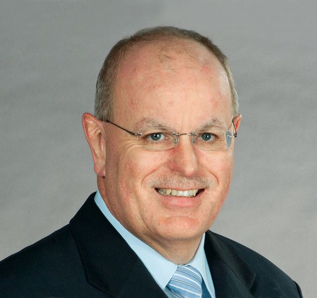 Thomas Lantermann, Mitsubishi Electric Europe, erklärt: „Wir bieten unseren Kunden ein System, bei dem die Daten direkt mit der MES/ERP-Welt kommunizieren können – mit und ohne Cloudunterstützung.“ (Bild: Mitsubishi Electric)