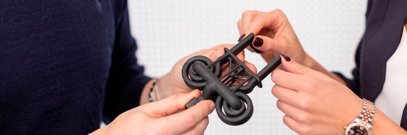 Wer bei additiven Bauteilen Perfektion verlangt, wird unter Umständen nie von den Vorteilen der Technologie profitieren können. Wer bei additiven Bauteilen Perfektion verlangt, wird unter Umständen nie von den Vorteilen der Technologie profitieren können.