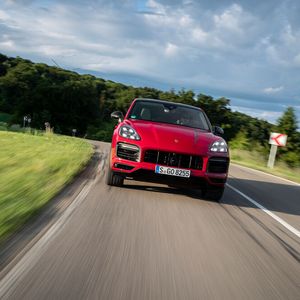 Der neue Motor bekommt die Bi-Turbo-Aufladung aus dem Cayenne Turbo.(Bild:  Porsche)