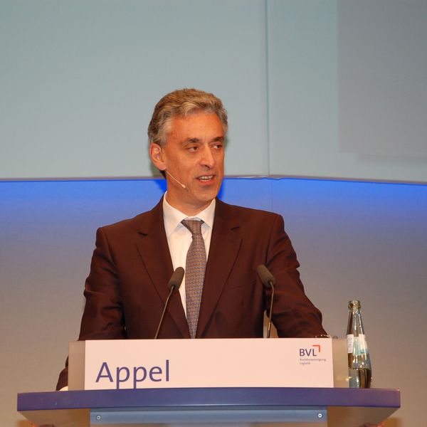 Deutsche Post DHL-Chef Dr. Frank Appel warf in seinem Statement einen Blick auf die Themen E-Commerce und Logistik. (Bild: Hofmann)