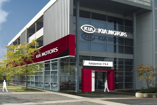 P&A in Düsseldorf gehört zu den ersten deutschen Händlern, die umgerüstet wurden. (Archiv: Vogel Business Media)