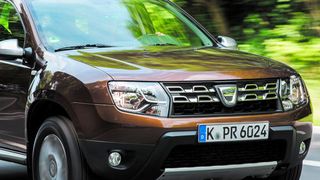 Dacia ruft unter anderem den Duster mit Anhängerzugvorrichtung zurück. (Renault)