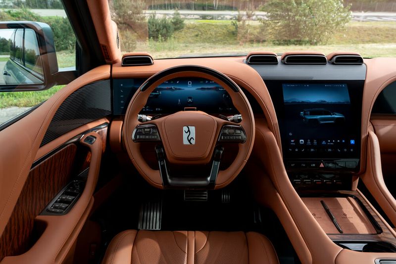 Der Innenausbau des U8 entspricht höchstens europäischen Anforderungen. (Bild: Harald Dawo/BYD)