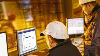 Ein großer Teil der Norm API 2350 widmet sich der wiederkehrenden Prüfung kritischer Sensoren und Systeme im Sicherheitskreis der Überfüllsicherung. Die in modernen Füllstandsmessgeräten verfügbare digitale Technologie ermöglicht dem Bedienpersonal die Durchführung der wiederkehrenden Prüfung von der Leitwarte aus. (Bild: Emerson)