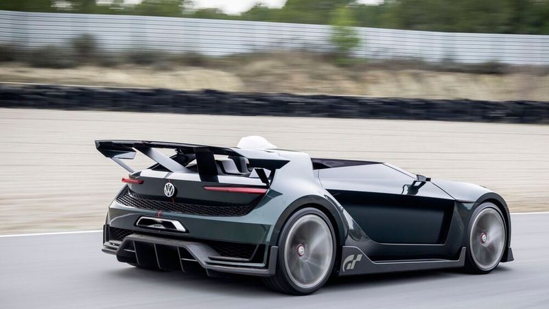 Trotz der supersportlichen Optik handelt es sich bei dem Roadster um ein Golf-7-Derivat. (Bild: VW)