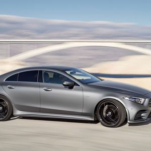 (Daimler)