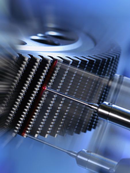 Die 350GMS ist mit einem 3D-Messtaster von Renishaw, der durch seine Scanning-Funktion SP80H den meisten 1D- und 2D-Systemen in der Messgeschwindikgeit überlegen sein soll. (Bild: Gleason)