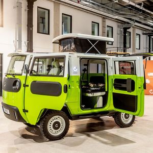 Er hat die gleiche Basis wie der im Herbst vorgestellte X-Bus.(Bild:  Theodor Barth)