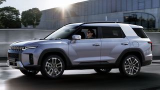 Ssangyong hat sein Modellangebot in Deutschland um den robust wirkeden Offroader Torres erweitert. (Bild: Ssangyong)