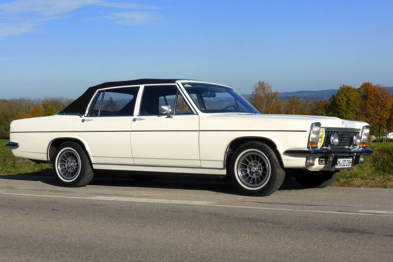 Im Lostopf für den Startplatz war auch dieses seltene Cabriolet des Opel Diplomat B aus dem Jahr 1971. Nur vier Fahrzeuge dieser Art entstanden in Auftragsfertigung bei Karmann. (privat)
