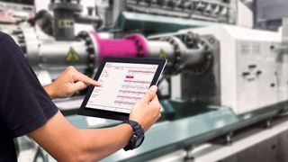 Die Sensortechnik erfasst Drehmoment, Drehzahl, Beschleunigung in drei Achsen, Temperatur, Axialkraft und Querkraft/Biegung direkt im Antriebsstrang. (Bild: R+W / panuwat - stock.adobe.com)