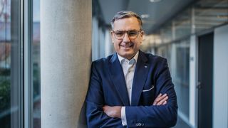 Jochen Weyrauch wird beim Maschinenbauer und Autozulieferer Dürr auch in den nächsten drei Jahren die Geschicke leiten ... (Bild: Dürr Group)