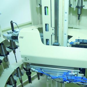 Bild 2: Fehlende Werkzeuge im Hauptmagazin werden automatisch aus dem Standby-Magazin eingewechselt. Bild: Hedelius