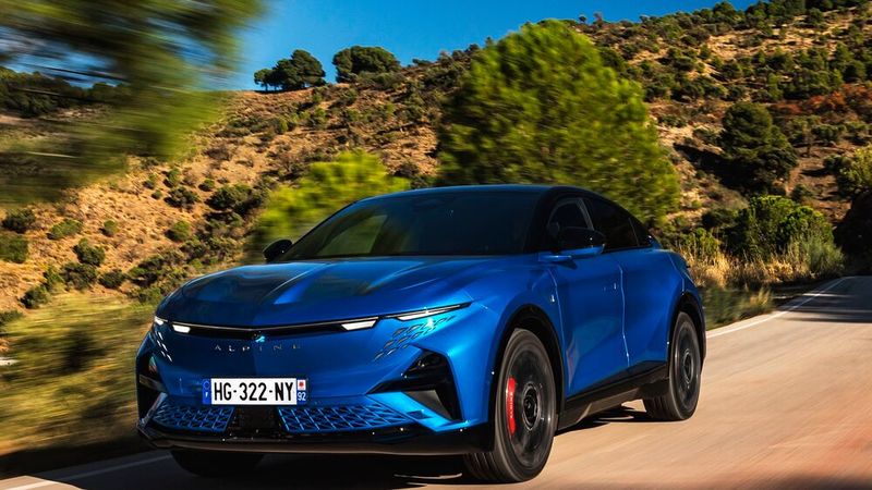 Alpine nennt sein jüngstes vollelektrisches Modell A390, „Sport Fastback Limousine“.(Bild:  Thomas Cortesi)