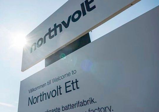 Verfassungsverstoß! Northvolt ist seit Mitte März insolvent und der Bau der großen Batteriefabrik bei Heide in Schleswig-Holstein bleibt weiter fraglich. Nicht zuletzt sind viele Millionen von Fördergeldern geflossen, die man möglicherweise nie hätte locker machen dürfen ...(Bild:  K. Remmpel)
