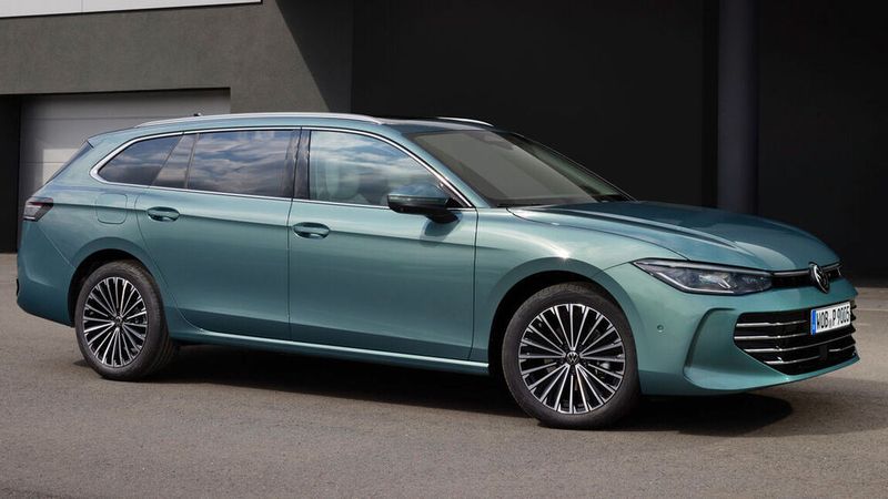 Der VW Passat ist auch wieder als Diesel zu haben. (Bild: VW)