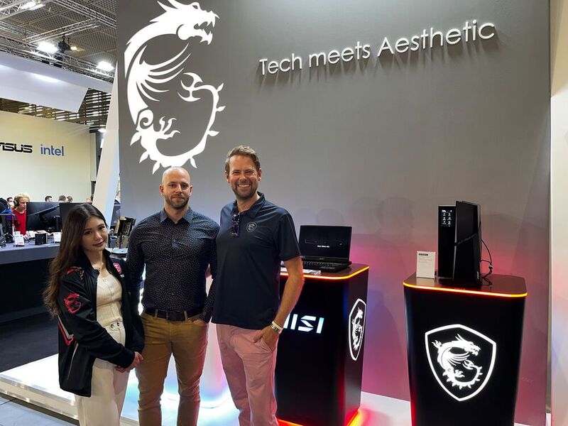 Johannes Zylla, NBB, und (r.) Florian Löbig und seiner Kollegin von MSI. (Bild: Vogel IT-Medien GmbH)