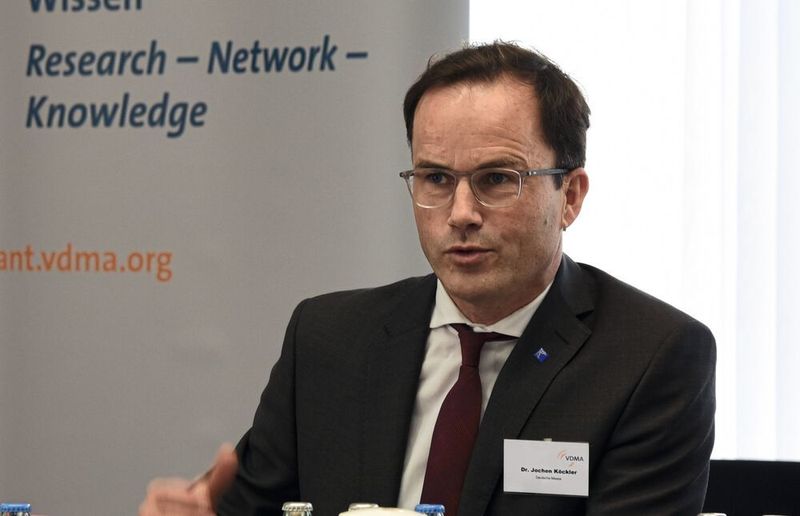 Dr. Jochen Köckler: „Die Hannover Messe ist die weltweit einzige Plattform, auf der die Komponenten und Systeme des Maschinen- und Anlagenbaus sowie der Elektrotechnik mit den digitalen Technologien von Software und IT-Unternehmen verschmelzen.“ (Stefanie Michel)