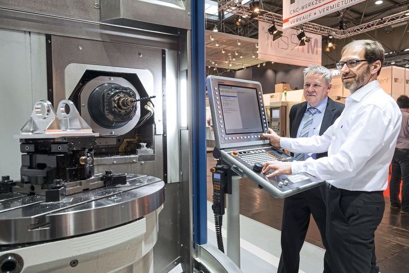 Auf der Intec 2019 zeigen Vertreter der Werkzeugmaschinenbranche, renommierte Anbieter von Präzisionswerkzeugen und Spezialisten für Automatisierungslösungen ihre Lösungen für die zukünftigen Herausforderungen in der Fertigung. (Tom Schulze/Leipziger Messe)