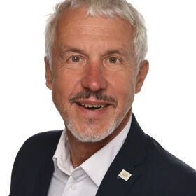„Die neuen MDR-Richtlinien minimieren die Wettbewerbschancen für deutsche Medtech-Hersteller im internationalen Markt enorm“, warnt Erhard Fichtner, Vorstandsvorsitzender der GHA. „Die neuen MDR-Richtlinien minimieren die Wettbewerbschancen für deutsche Medtech-Hersteller im internationalen Markt enorm“, warnt Erhard Fichtner, Vorstandsvorsitzender der GHA.