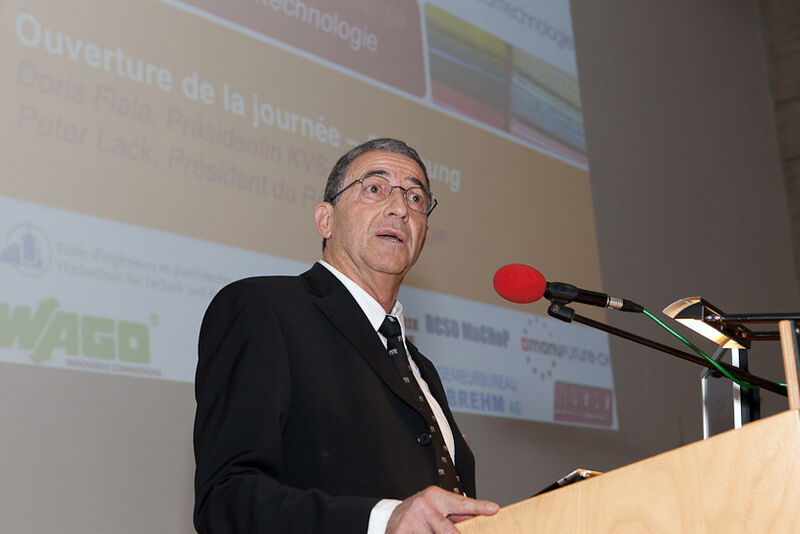 Peter Lack, directeur technique de Wago Contact SA et président du Réseau plasturgie. (Dominique Bersier)